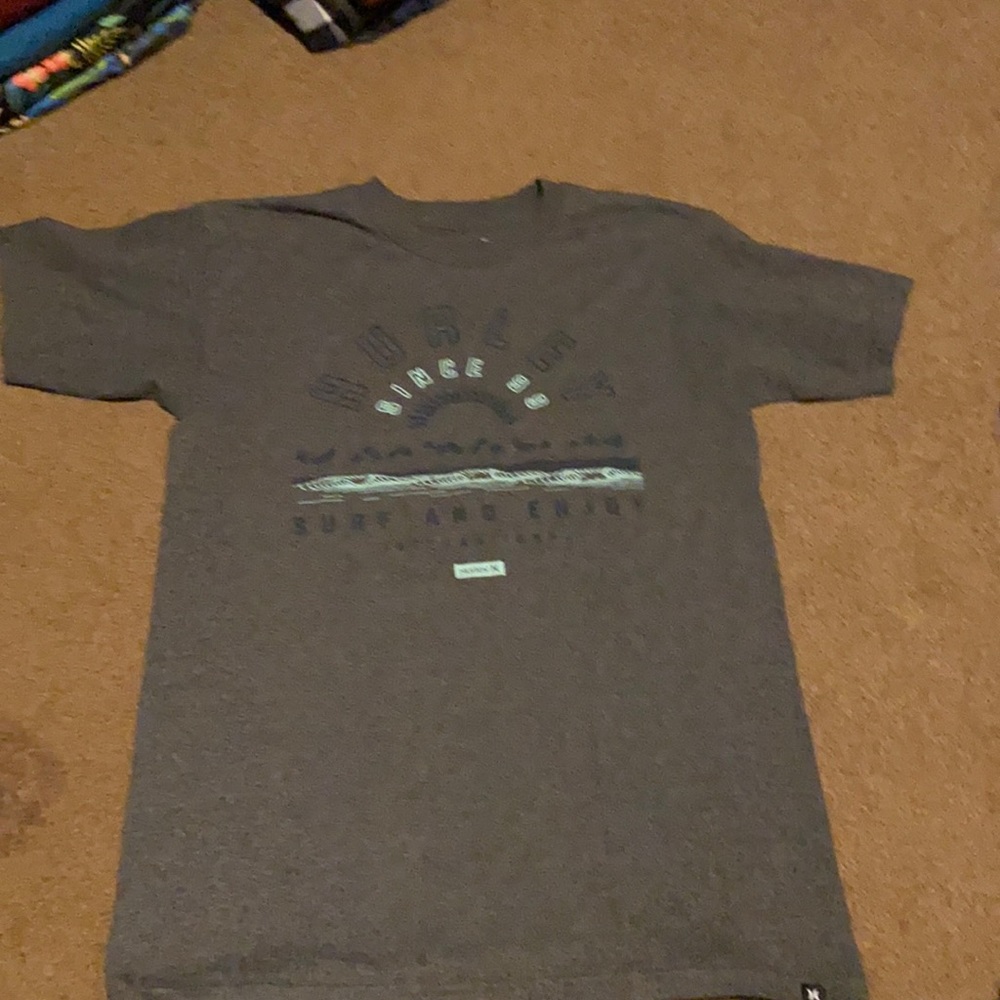 Hurley T shirt